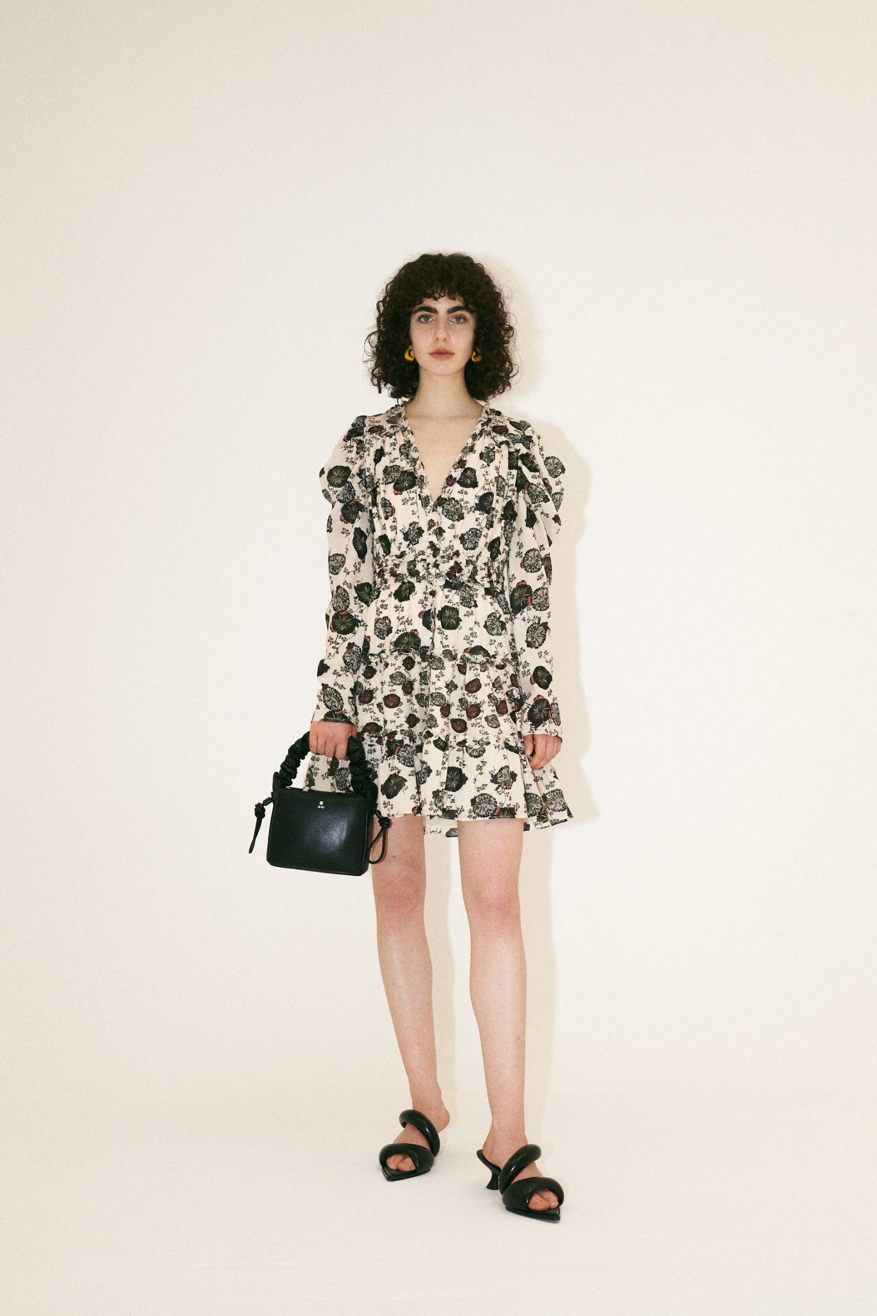 Rylee Pleated Drawstring Top Handle Bag - Black - Image 6