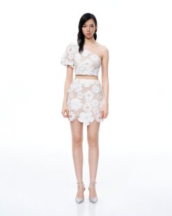 Ophelia One-shoulder Embroidered Iace Dress Suit - White