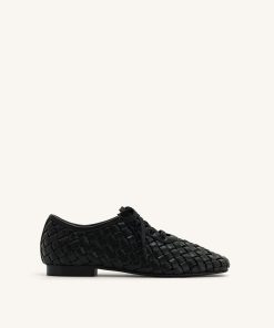 Kayla Weave Strap Flat Shoes - Black